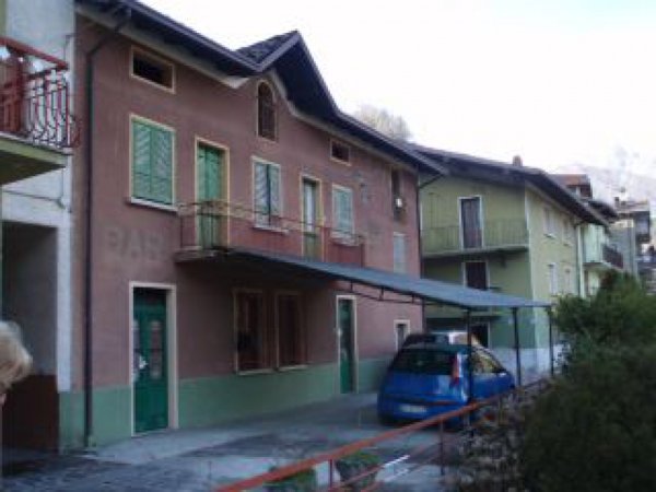 casa indipendente in vendita a Bovegno