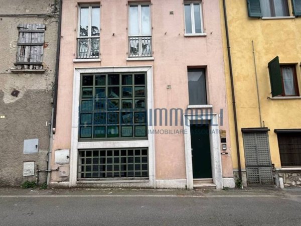 casa indipendente in vendita a Bovezzo