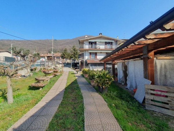 casa indipendente in vendita a Bovezzo