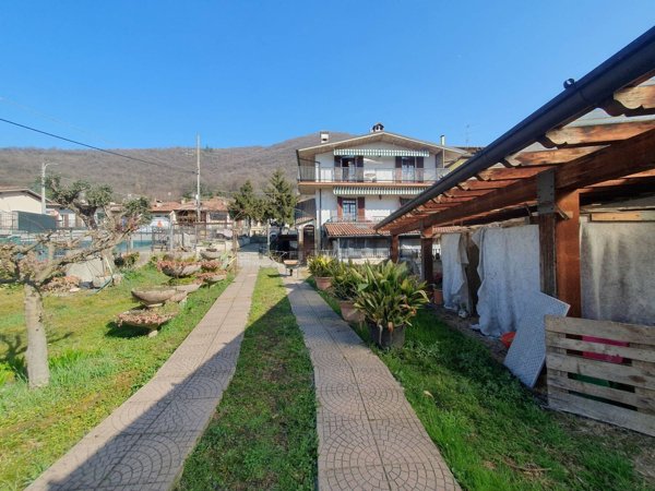 casa indipendente in vendita a Bovezzo