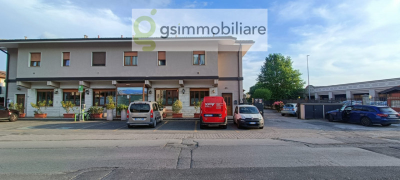 negozio in vendita a Bovezzo