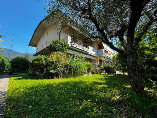 casa indipendente in vendita a Bovezzo