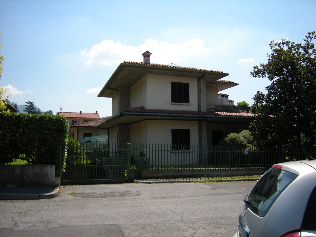 casa indipendente in vendita a Bovezzo