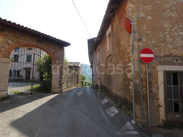 casale in vendita a Bovezzo