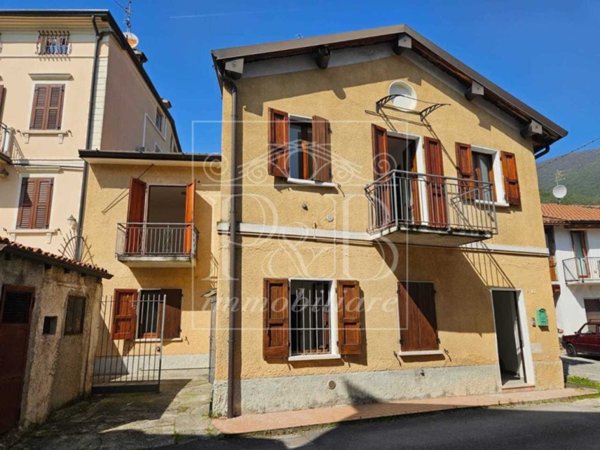 casa indipendente in vendita a Bovezzo