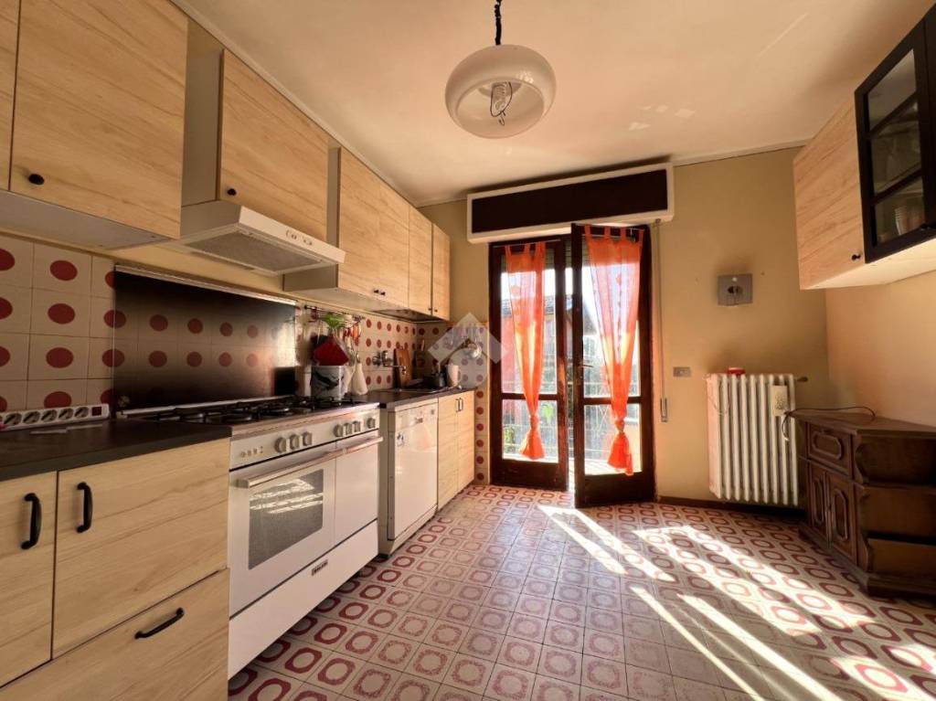 appartamento in vendita a Bovezzo in zona Conicchio