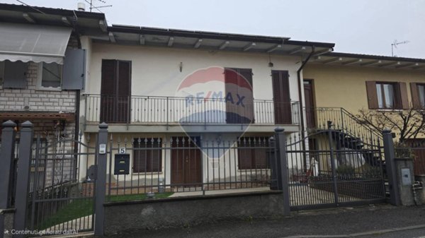 casa indipendente in vendita a Bovezzo