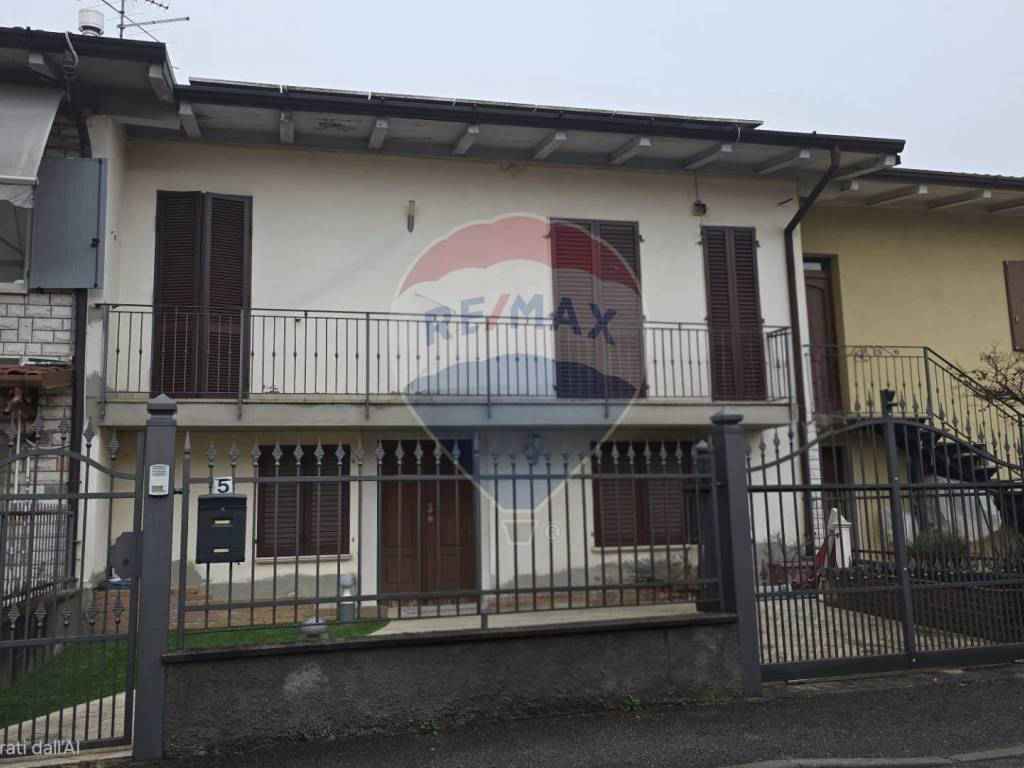 casa indipendente in vendita a Bovezzo