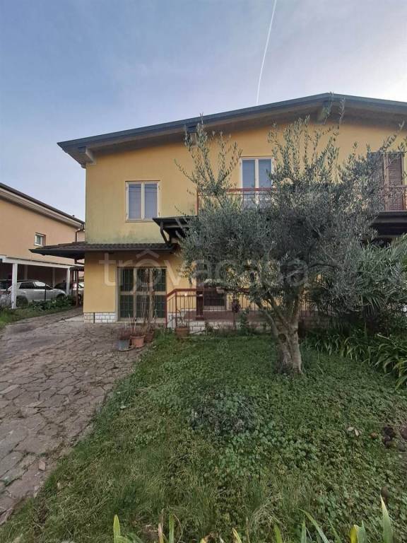casa indipendente in vendita a Bovezzo