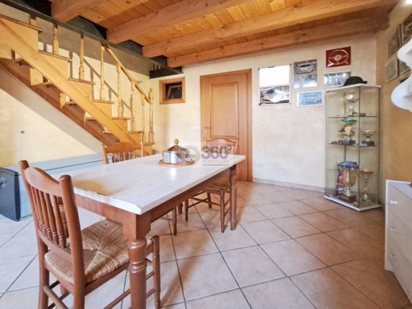 casa indipendente in vendita a Bovezzo