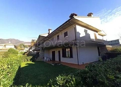 casa indipendente in vendita a Bovezzo