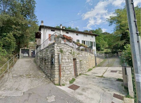 casa indipendente in vendita a Bovezzo
