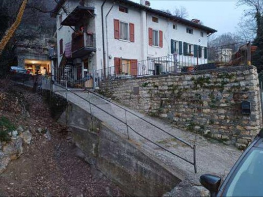 appartamento in vendita a Bovezzo in zona Conicchio