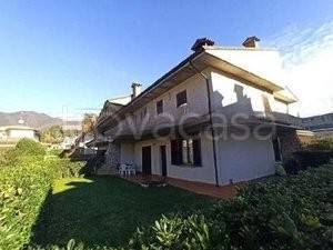 casa indipendente in vendita a Bovezzo in zona Conicchio