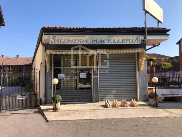 negozio in vendita a Brandico