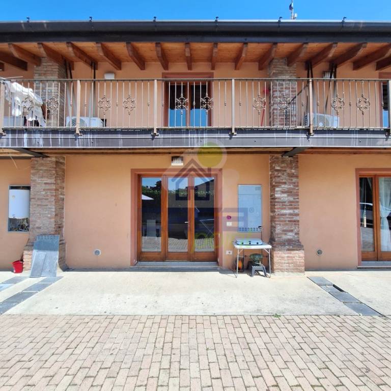 casa indipendente in vendita a Brandico