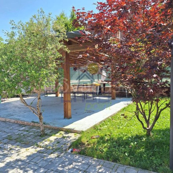 casa indipendente in vendita a Brandico