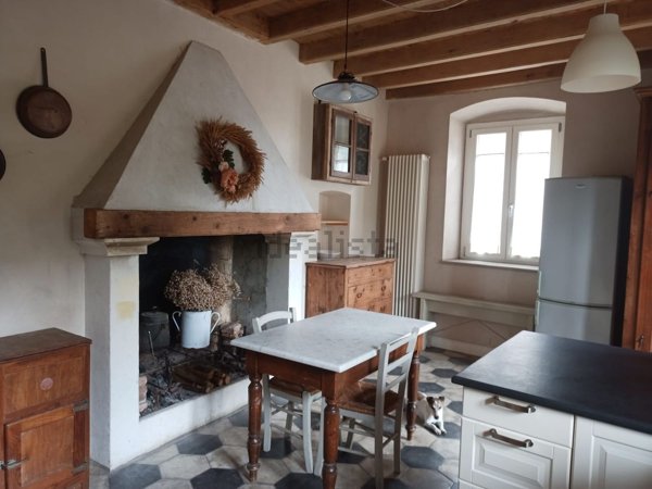 quadrivano in vendita a Brandico