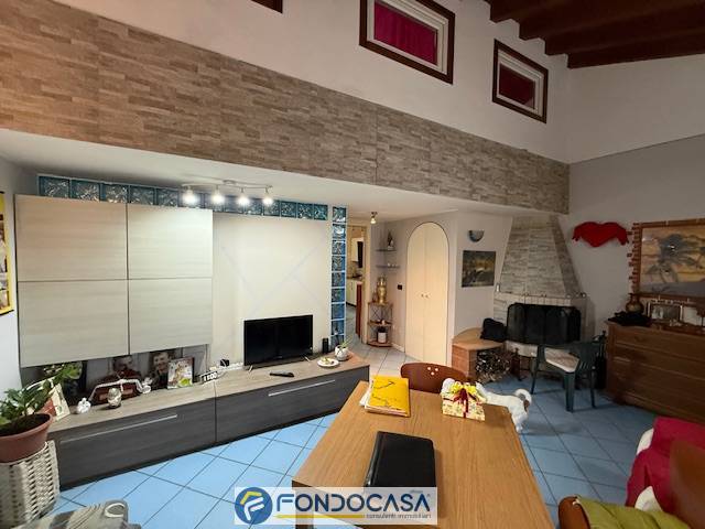 appartamento in vendita a Brandico
