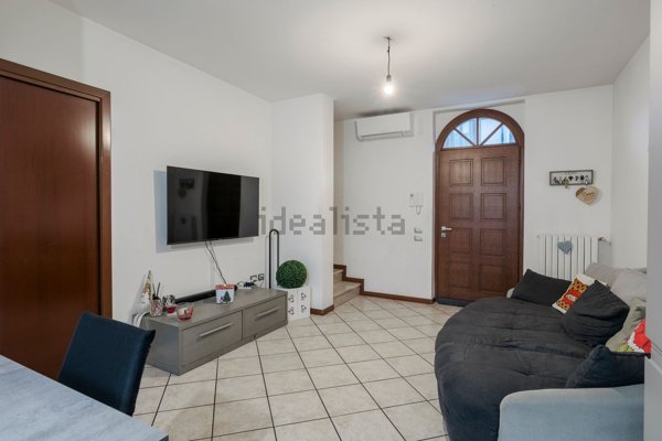 casa indipendente in vendita a Brandico