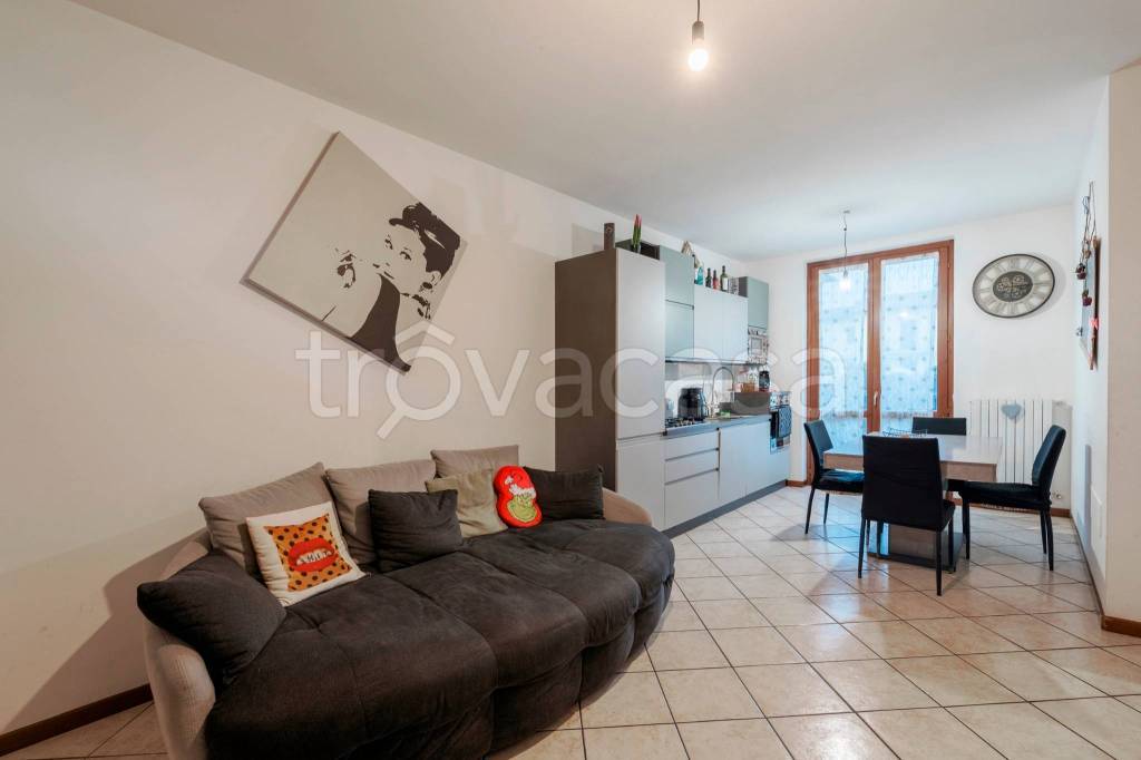 casa indipendente in vendita a Brandico