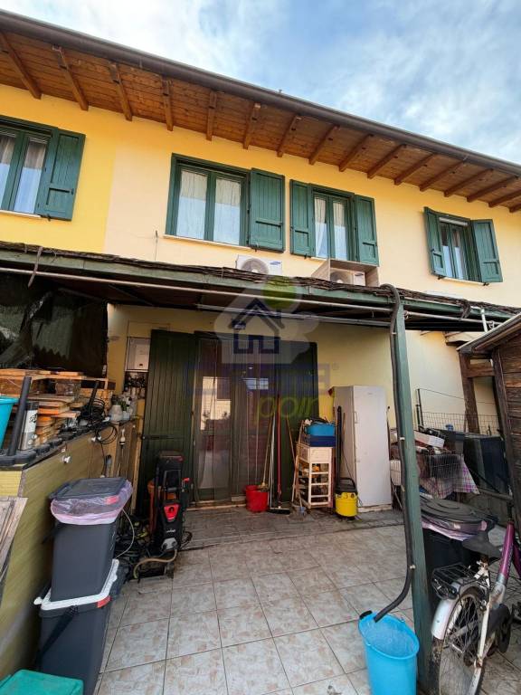 casa indipendente in vendita a Brandico in zona Castelgonelle