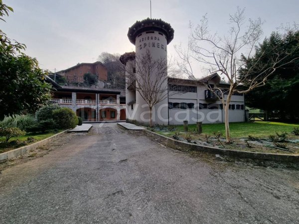 casa indipendente in vendita a Breno