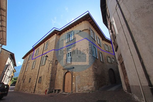 appartamento in vendita a Breno