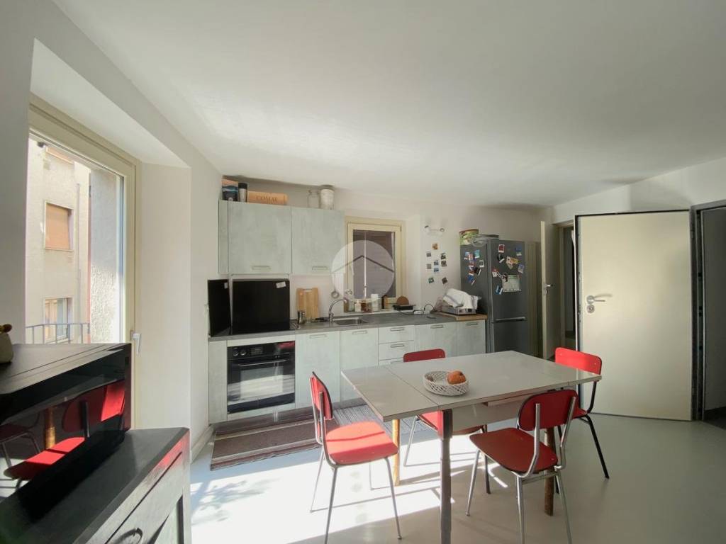 appartamento in vendita a Breno