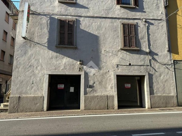 negozio in vendita a Breno