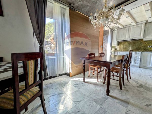 casa indipendente in vendita a Breno