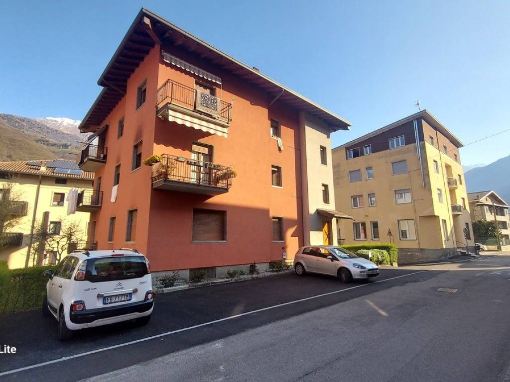 appartamento in vendita a Breno