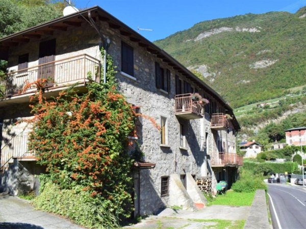 appartamento in vendita a Breno