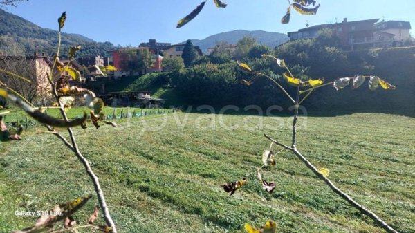bifamiliare in vendita a Breno