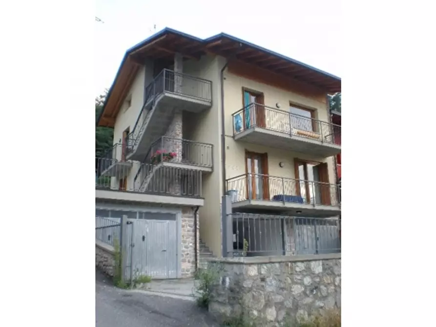 appartamento in vendita a Breno