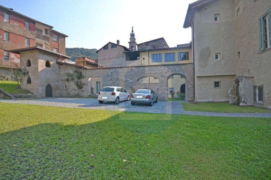 appartamento in vendita a Breno