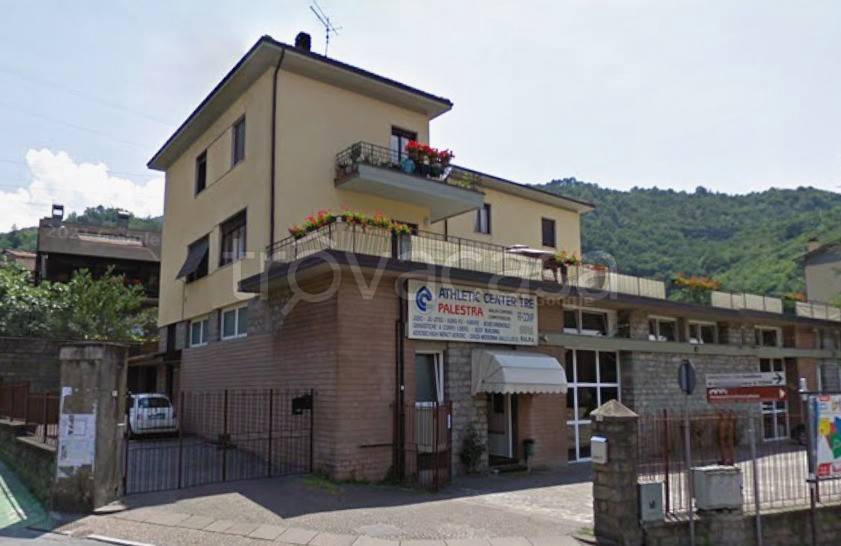 appartamento in vendita a Breno