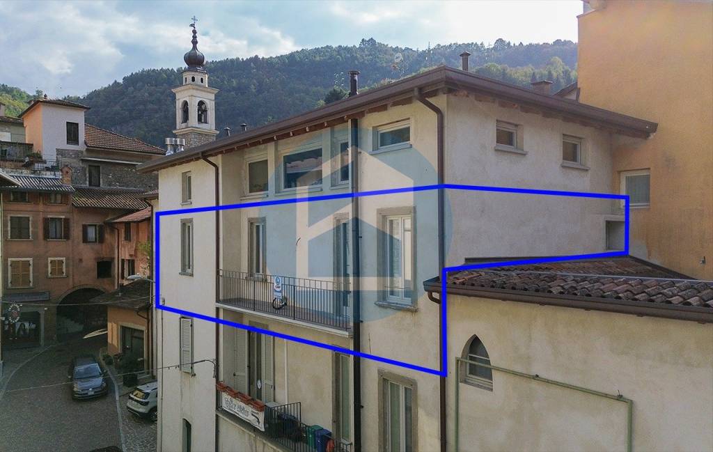 appartamento in vendita a Breno