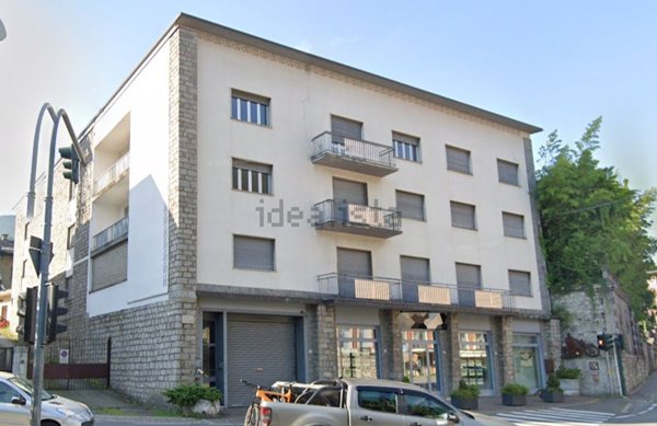 appartamento in vendita a Breno