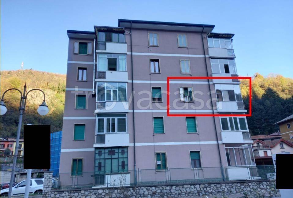 appartamento in vendita a Breno