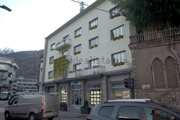 appartamento in vendita a Breno