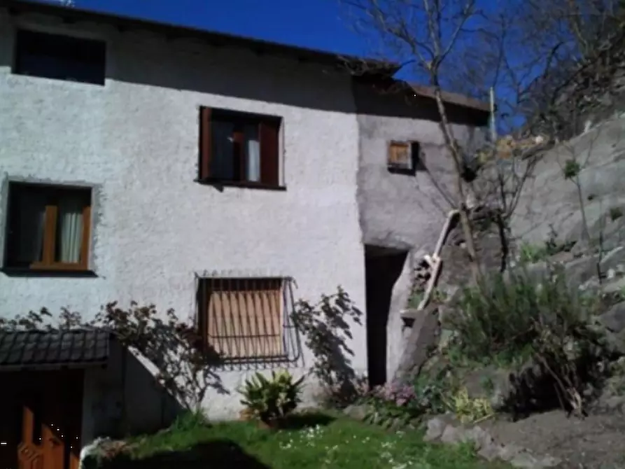 terreno edificabile in vendita a Breno in zona Mezzarro