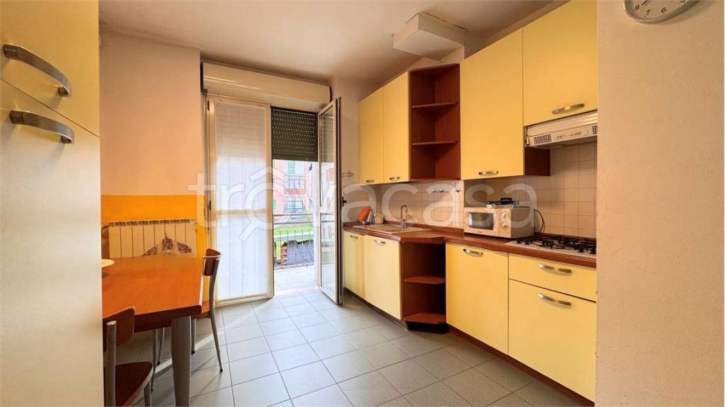 appartamento in vendita a Breno