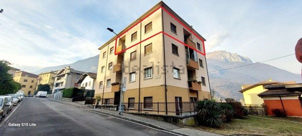 appartamento in vendita a Breno