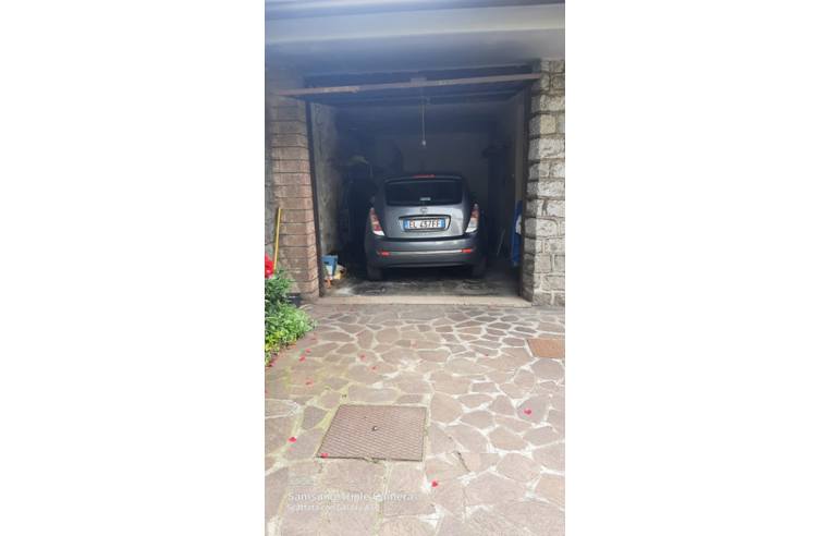 appartamento in vendita a Breno in zona Pescarzo