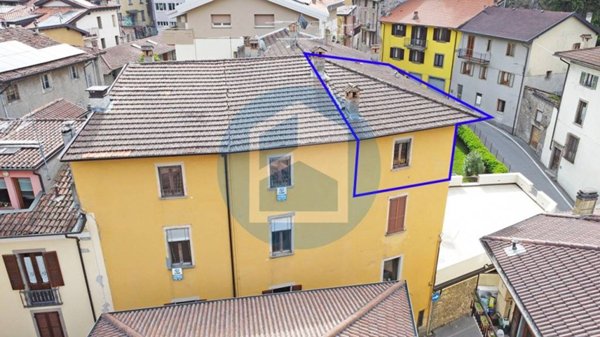 appartamento in vendita a Breno in zona Pescarzo