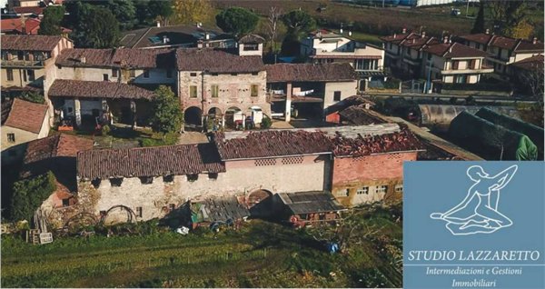 casa indipendente in vendita a Brescia in zona Casazza