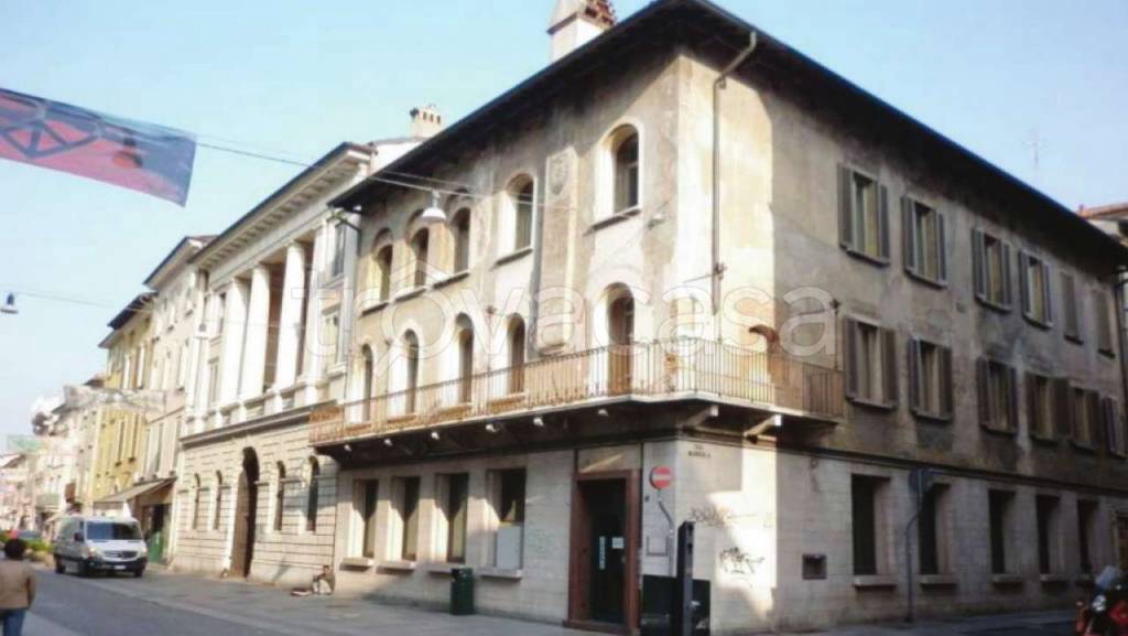 negozio in vendita a Brescia