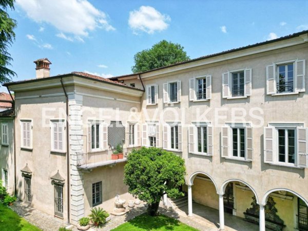 casa indipendente in vendita a Brescia in zona Centro Storico