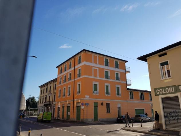 appartamento in vendita a Brescia in zona Lamarmora